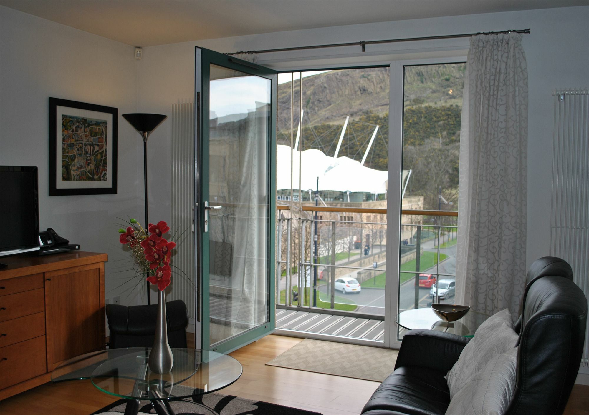Dreamhouse Apartments Edinburgh Holyrood Park Exterior photo